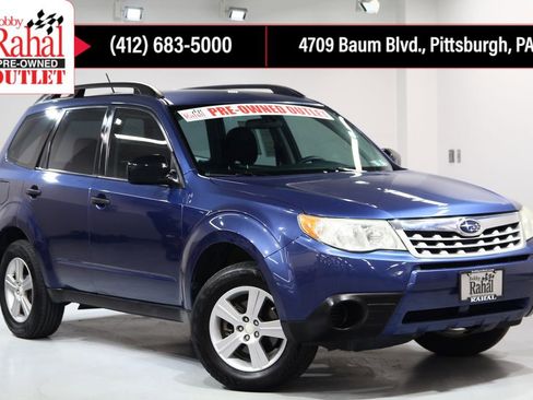 Used 2011 Subaru Forester 2.5X image 1