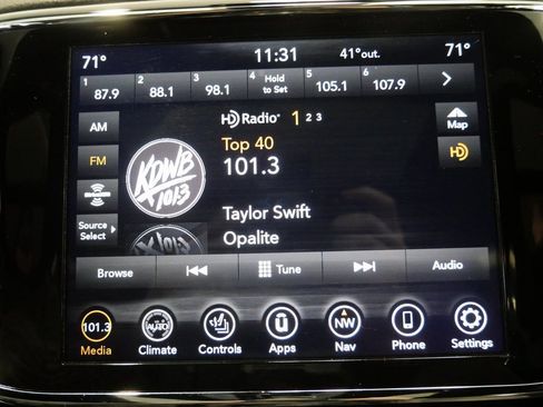 Used 2021 Jeep Grand Cherokee Limited w/ Quick Order Package 28K 80th image 17