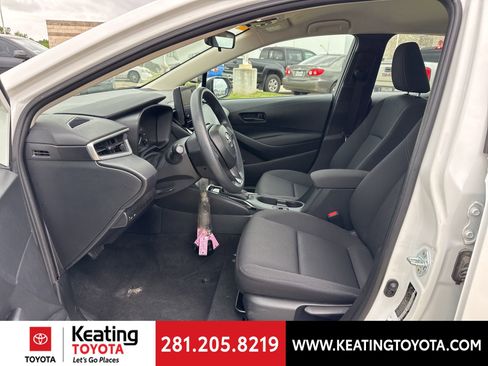 Used 2024 Toyota Corolla LE image 14
