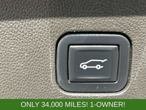 Used 2023 Buick Enclave Essence w/ Experience Buick Package AWD/4WD image 14