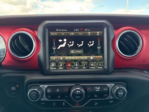 Used 2018 Jeep Wrangler Unlimited Rubicon image 14