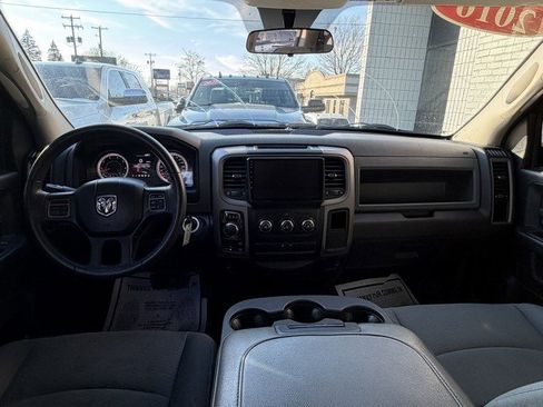 Used 2016 RAM 1500 Express image 24