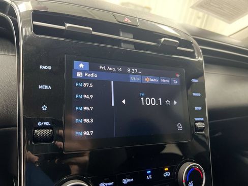 Used 2023 Hyundai Tucson SEL FWD image 14
