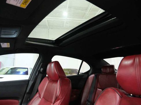 Used 2018 Acura TLX V6 w/ Technology & A-SPEC Pkg AWD/4WD image 34