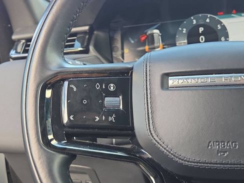 Used 2025 Land Rover Range Rover Velar Dynamic SE AWD/4WD image 19