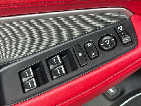 Used 2023 Acura MDX A-Spec image 12