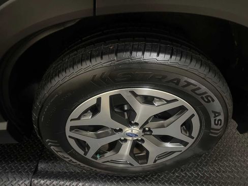 Certified 2023 Subaru Forester Premium image 9