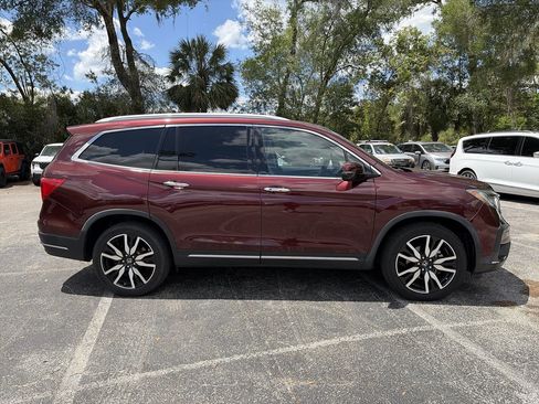 Used 2019 Honda Pilot Touring image 6