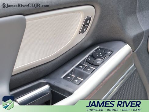 Used 2025 Ford Expedition Active AWD/4WD image 24