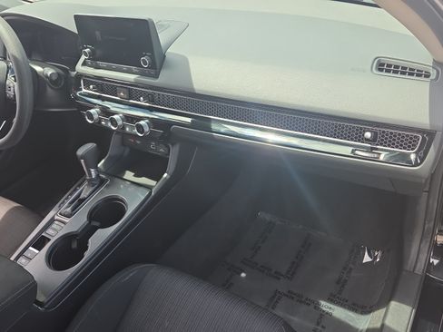 Used 2024 Honda Civic LX image 16