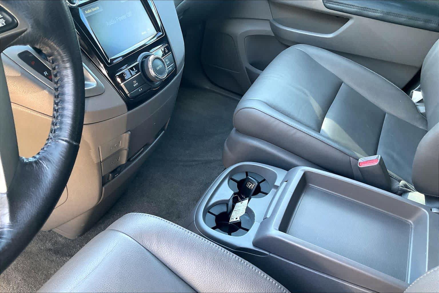 Used 2016 Honda Odyssey EX-L image 16