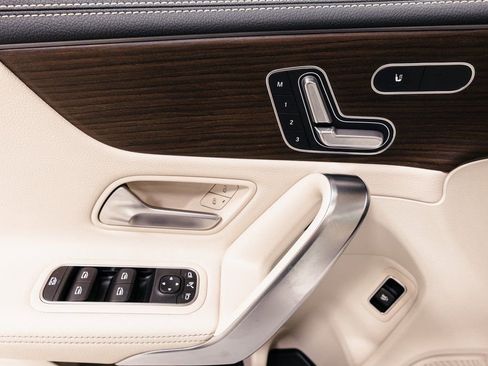 Certified 2026 Mercedes-Benz CLA 250 4MATIC image 6