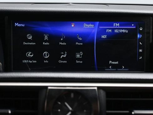 Used 2018 Lexus IS 300 F Sport image 26