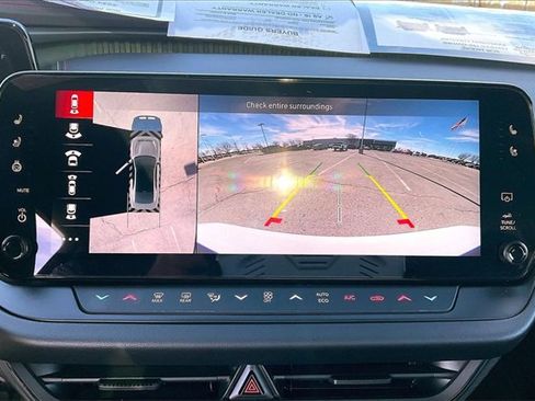 Used 2024 Dodge Charger R/T w/ Plus Group image 19