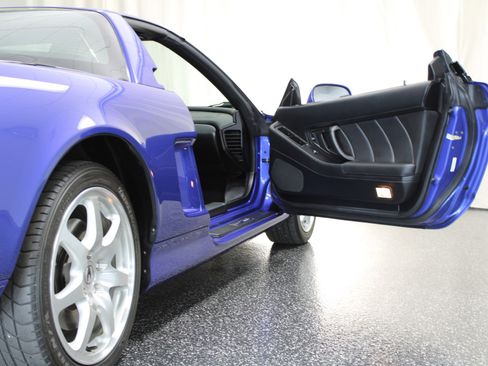 Used 2000 Acura NSX T image 10