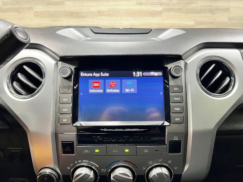 Used 2020 Toyota Tundra SR5 AWD/4WD image 12