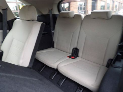 Used 2019 Kia Sorento AWD w/ LX Convenience Package image 12