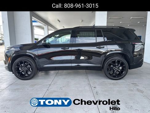 New 2026 Chevrolet Traverse RS w/ LPO, Floor Liner Package image 2