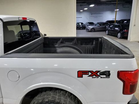 Used 2018 Ford F150 Lariat w/ Equipment Group 502A Luxury AWD/4WD image 41