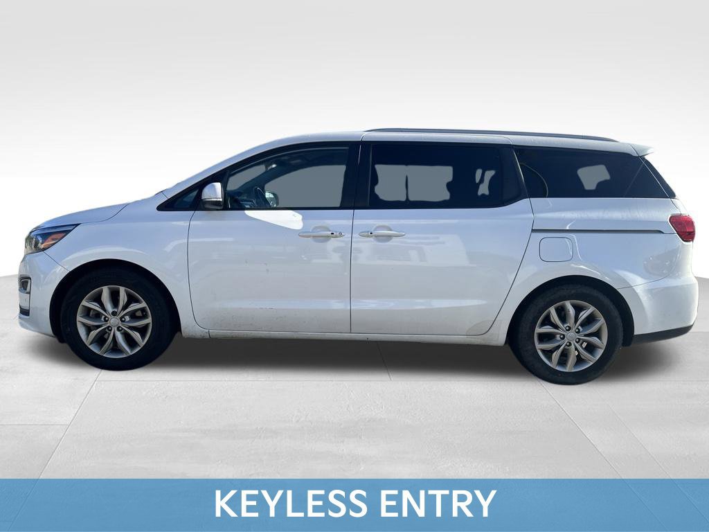 Used 2021 Kia Sedona EX FWD image 3
