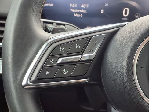 Certified 2025 Buick Envision Preferred AWD/4WD image 13