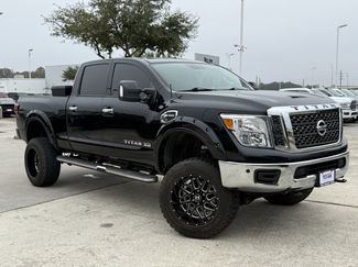 Used 2018 Nissan Titan SV w/ SV Convenience Package video 2