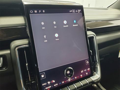 New 2026 GMC Yukon Elevation w/ LPO, Floor Liner Package image 21