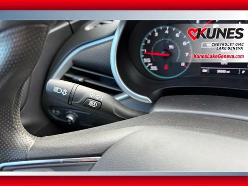 Used 2024 Chevrolet Malibu LT image 37