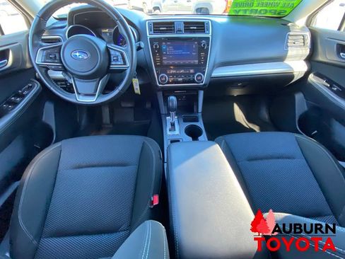 Used 2019 Subaru Outback 2.5i Premium AWD/4WD image 28