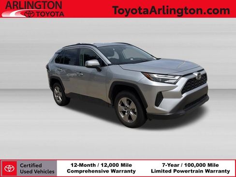 Used 2025 Toyota RAV4 XLE AWD/4WD image 1