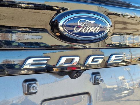 Used 2022 Ford Edge ST-Line w/ Class II Trailer Tow Package image 30