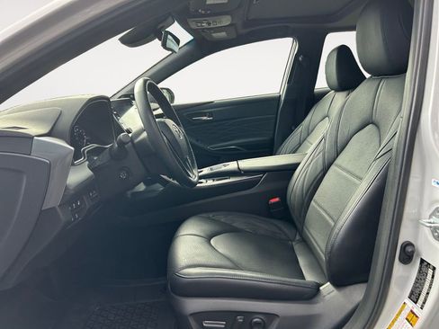 Used 2022 Toyota Avalon Limited w/ Advanced Safety Package image 15