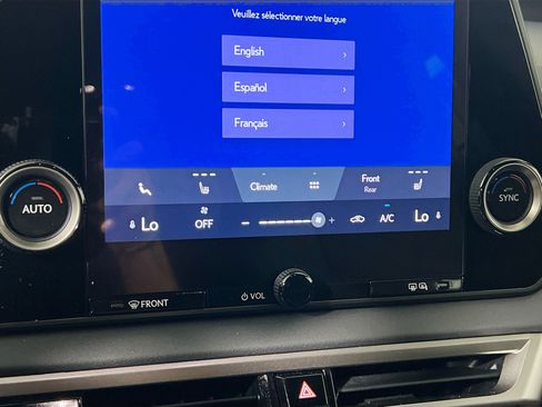 Used 2024 Lexus RX 350 FWD w/ Technology Package image 27