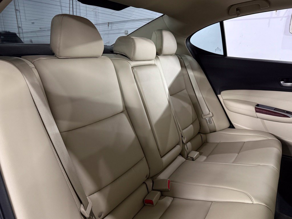 Used 2015 Acura TLX FWD image 25