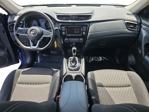 Used 2018 Nissan Rogue S AWD/4WD image 10
