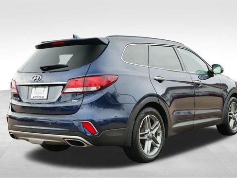 Used 2017 Hyundai Santa Fe SE w/ SE Ultimate Tech Package 03 image 8