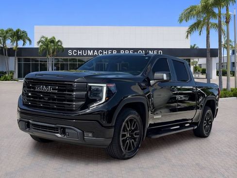 Used 2023 GMC Sierra 1500 Elevation w/ Elevation Premium Package AWD/4WD image 3