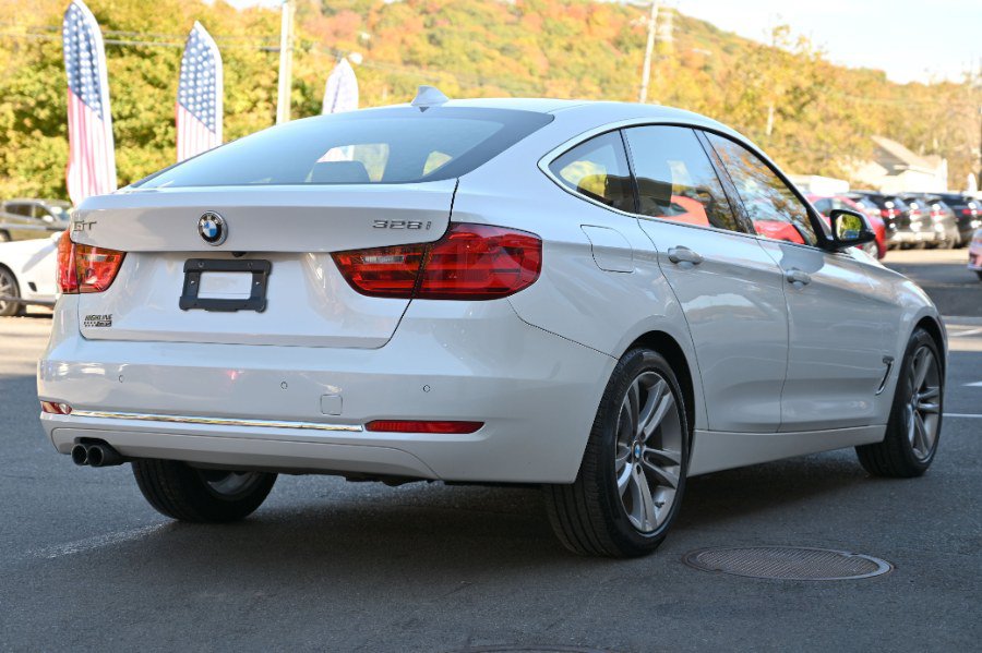 Used 2016 BMW 328i Gran Turismo xDrive AWD/4WD image 7