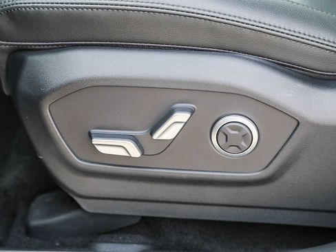 New 2026 Hyundai Santa Fe Limited FWD image 25