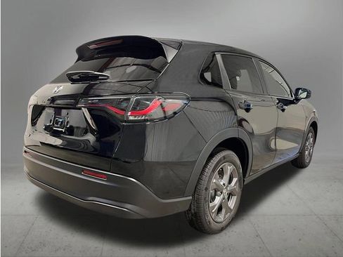 New 2026 Honda HR-V LX image 5
