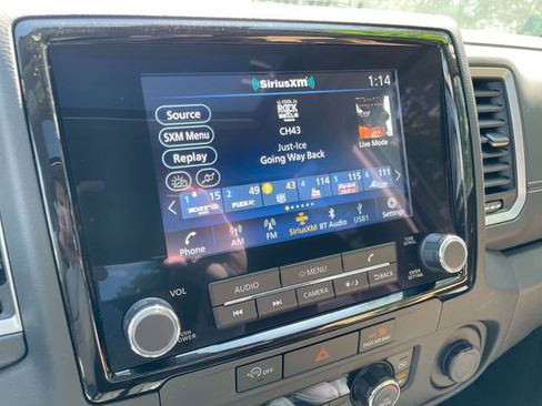 Used 2024 Nissan Frontier SL w/ Technology Package RWD image 21