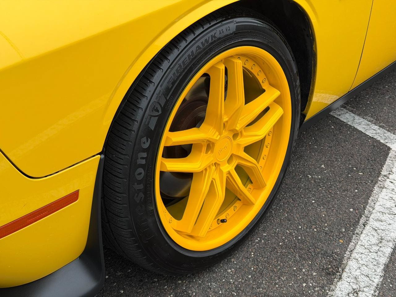 Used 2019 Dodge Challenger R/T RWD image 8