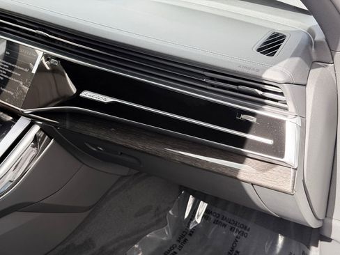 New 2026 Audi Q7 3.0T Premium Plus AWD/4WD image 31