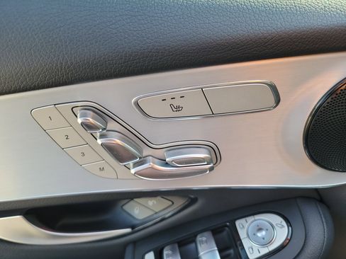 Certified 2022 Mercedes-Benz GLC 300 image 17