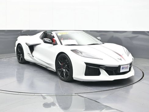 Used 2024 Chevrolet Corvette Z06 RWD image 1