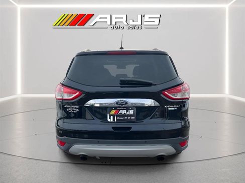 Used 2016 Ford Escape Titanium AWD/4WD image 4
