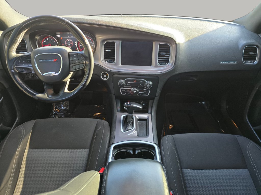 Used 2023 Dodge Charger SXT w/ Cold Weather Package RWD image 2