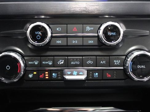 New 2026 Ford F250 Lariat w/ Chrome Package image 51