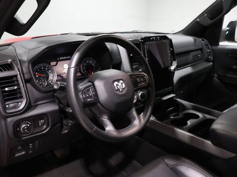 Used 2021 RAM 1500 Big Horn w/ Built-to-serve Edition image 17
