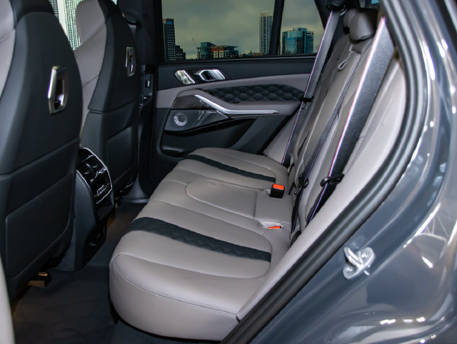 New 2026 BMW X5 M Competition w/ Executive Package AWD/4WD image 20
